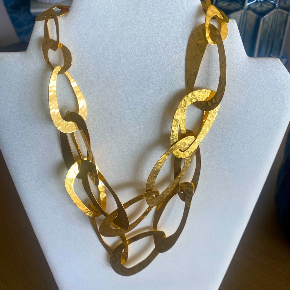 Gorgeous 24k gold plated bronze necklace.